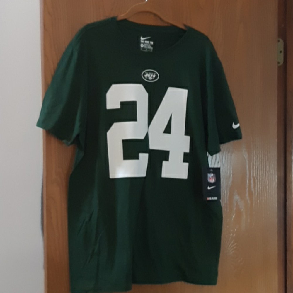 NFL players Nike Tee Shirt